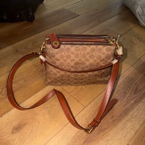 New With Tags Coach Signature Brown Double Zipper Crossbody Bag